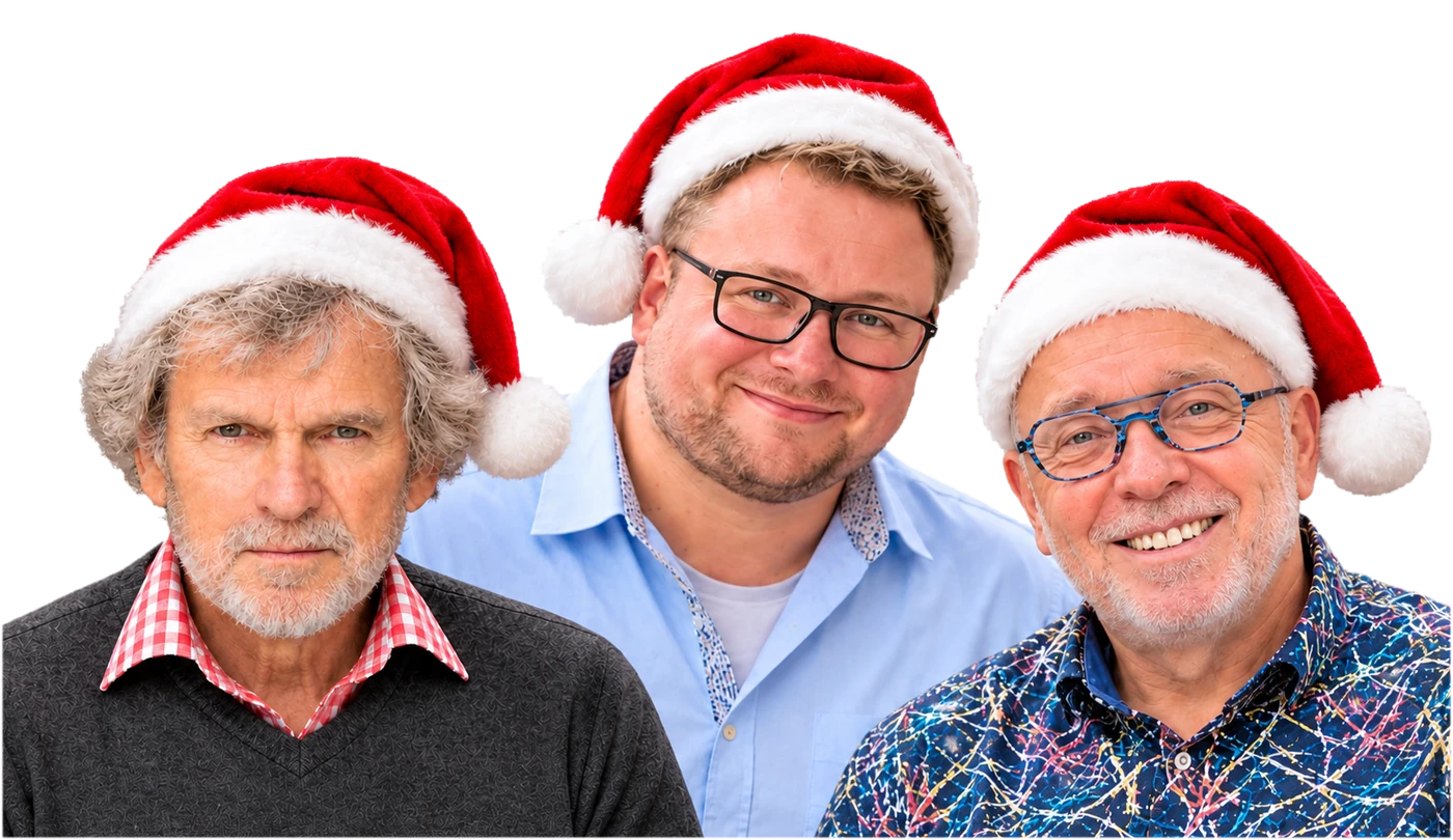 Dietmar Demczenko, Daniel Demczenko und Ingolf Grebe, von links nach rechts – alle drei mit Weihnachtsmütze